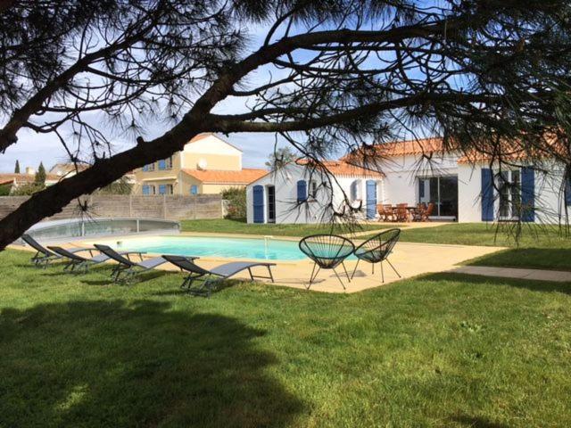 Gite Avec Piscine Privative LʼAiguillon-sur-Vie Buitenkant foto
