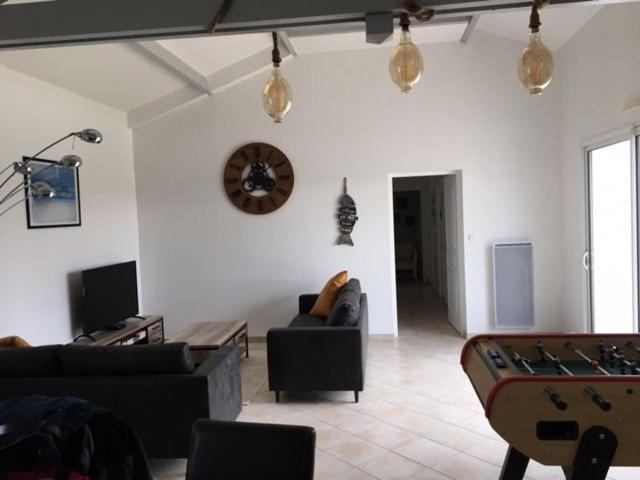 Gite Avec Piscine Privative LʼAiguillon-sur-Vie Buitenkant foto